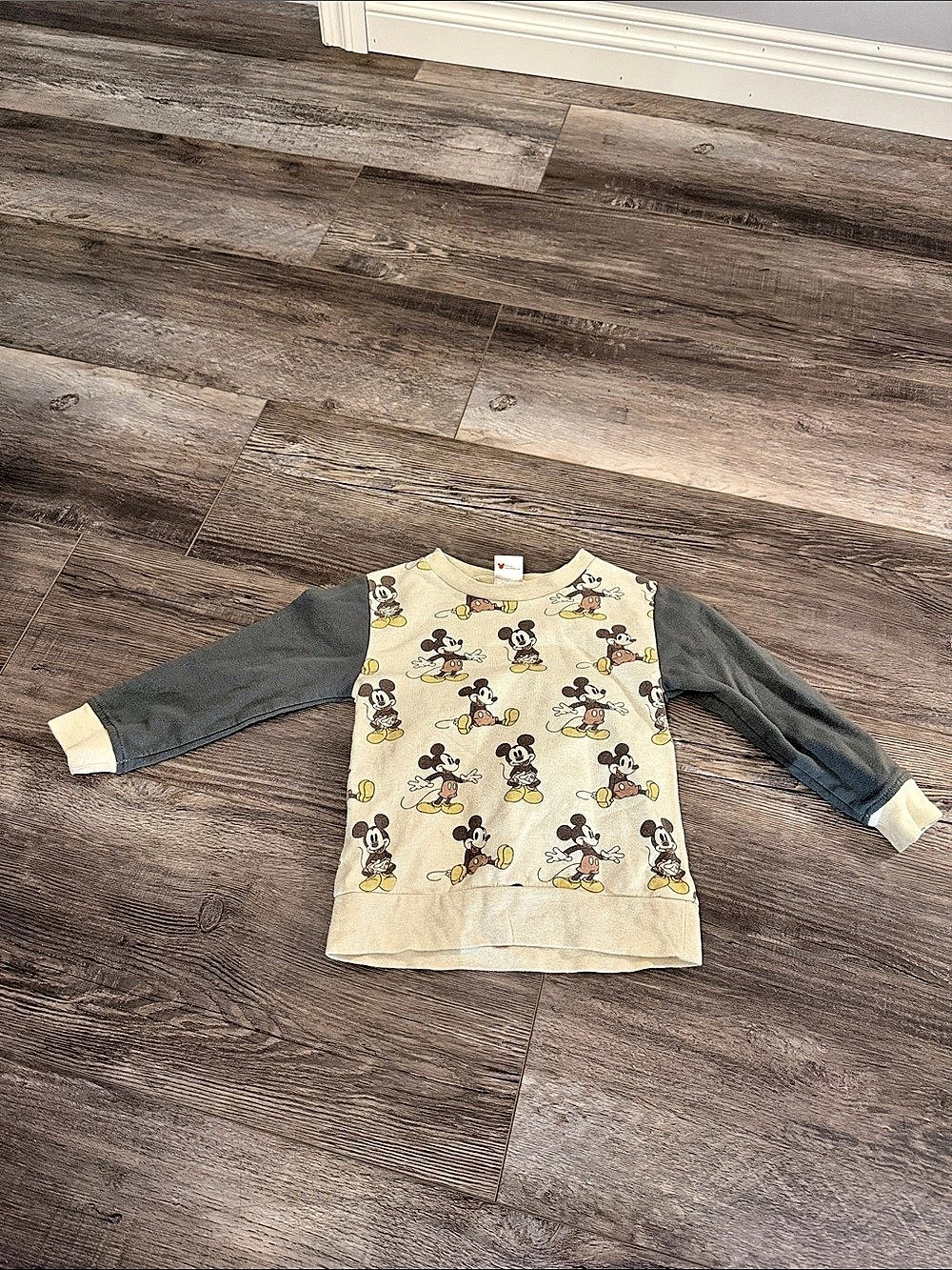 Disney Mickey Long Sleeve Cream & Gray